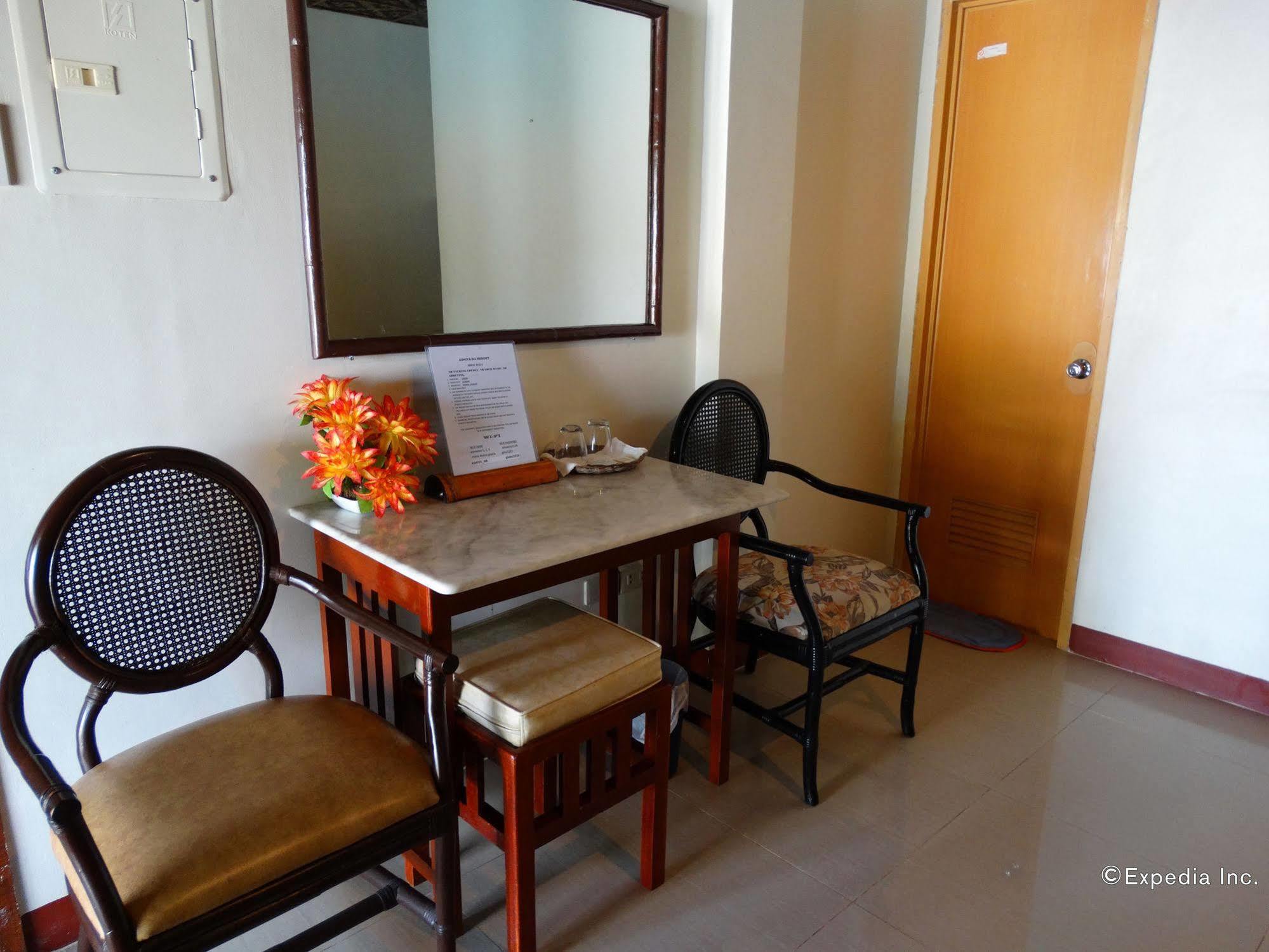 Mayfair Resort Panglao Exterior photo